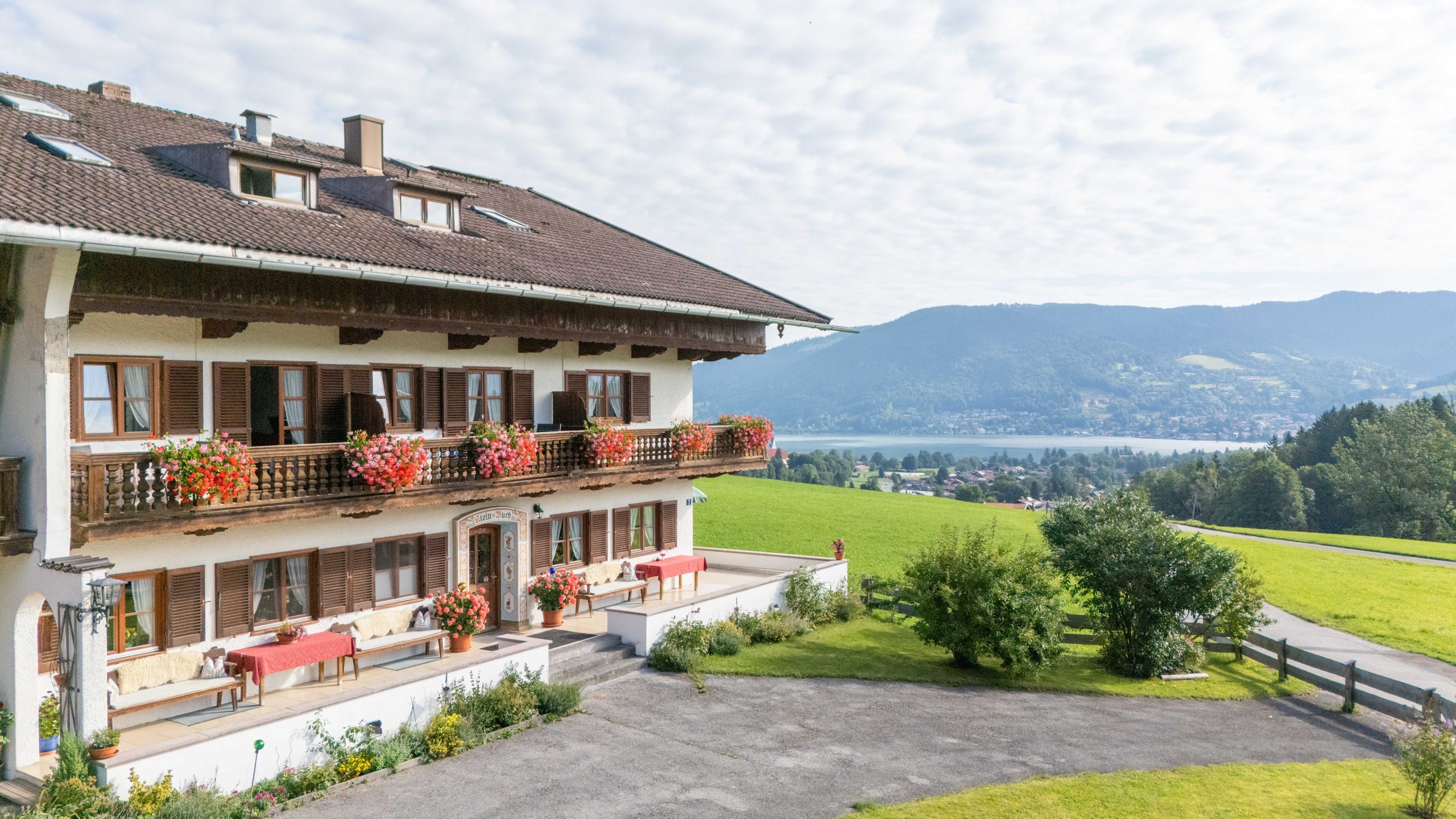 Homepage - main.photo 1